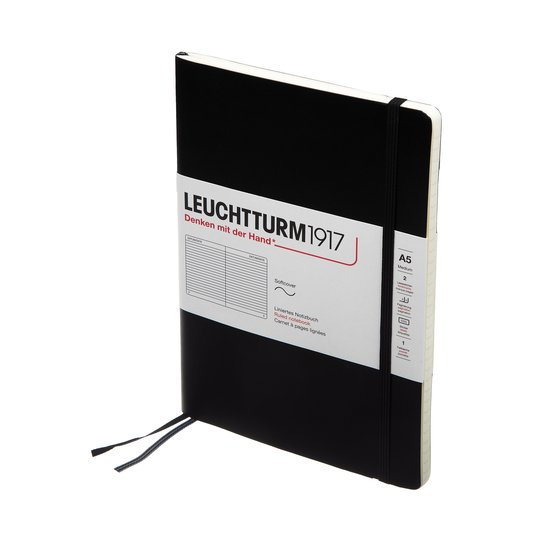 Блокнот Leuchtturm1917 Classic A5 (14.5x21см.) 80г/м2 - 123 стр. в линейку, мягкая обложка, цвет: черный