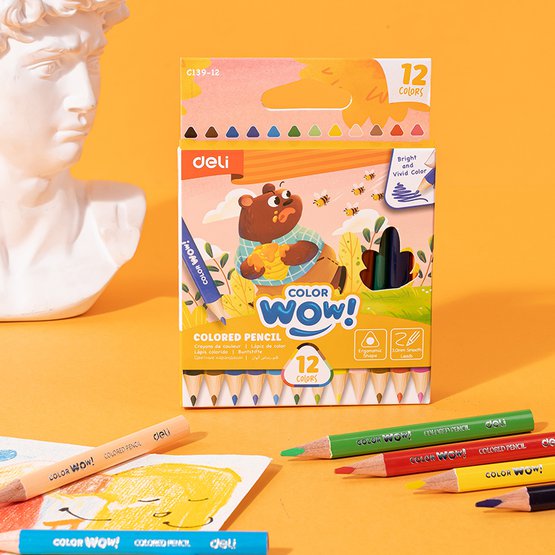 Укороченные цветные карандаши Deli COLORWOW! удобно лежат в детской руке и подходят для творчества и обучения. Трёхгранный корпус способствует комфортному захвату и правильной постановке пальцев. Яркие цвета легко наносятся на бумагу.