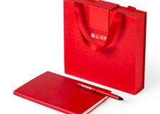 Подарочный набор «Стихия» Grey Edition / Port Red Edition — это элегантное сочетание функциональности и современного дизайна для работы, учёбы и повседневных записей. В набор входят блокнот формата A5 и шариковая ручка в металлическом корпусе, выполненные в единой цветовой концепции коллекции.
Блок…
