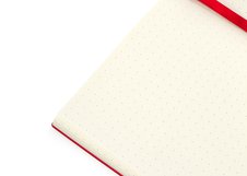 Подарочный набор «Стихия» Grey Edition / Port Red Edition — это элегантное сочетание функциональности и современного дизайна для работы, учёбы и повседневных записей. В набор входят блокнот формата A5 и шариковая ручка в металлическом корпусе, выполненные в единой цветовой концепции коллекции.
Блок…