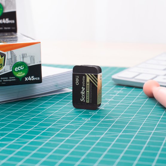 Ластик Deli Scribe Infinite EH00510 — мягкий черный ластик из nano PVC. Обеспечивает чистое и пылеобразное стирание без повреждения бумаги. Отличается комфортным хватом и высокой точностью стирания.