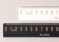 Линейка NuSign 15 см, пластик, черная, блистер