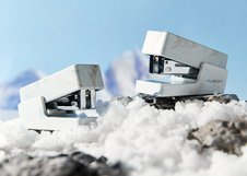Мини степлер NuSign "Natural Fluids", для скоб 24/6, 26/6, пластик, со скобами 830 шт, белый