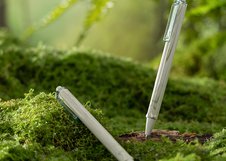 Ручка гелевая автоматическая  NuSign "Natural Fluids", 0,5 мм, черная, белый корпус, блистер