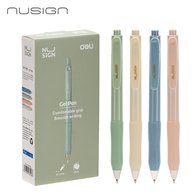 Автоматическая гелевая ручка NuSign обеспечивает чёткое и ровное письмо благодаря тонкому наконечнику 0,5 мм. Синие чернила подходят для работы, учёбы и ведения документации. Набор представлен в ассортименте цветов корпуса.