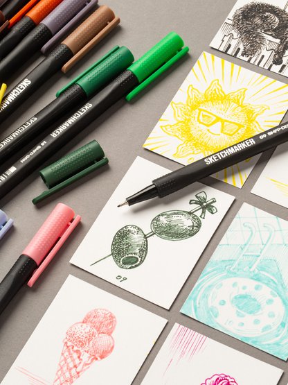 Набор цветных линеров Sketchmarker Artist Fine Pen Studio 24 цвета в картонной упаковке