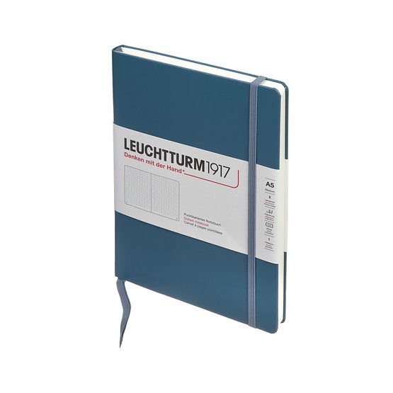 Блокнот Leuchtturm1917 Classic A5 (14.5x21см.) 80г/м2 - 251 стр. в точку, твердая обложка, цвет: синий камень