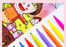 Набор фломастеров Deli ColoRun содержит 24 ярких цвета для рисования и раскрашивания. Вентилируемые колпачки повышают безопасность при использовании детьми. Фломастеры подходят для школы, творчества и хобби.